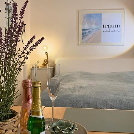 Duhnentraum Bestlage Am Sandstrand, Balkon,Meerblick, Parkplatz, Aufzug, Wlan, Bettwaesche,Handtuecher,Netflix Uvm Cuxhaven Eksteriør billede