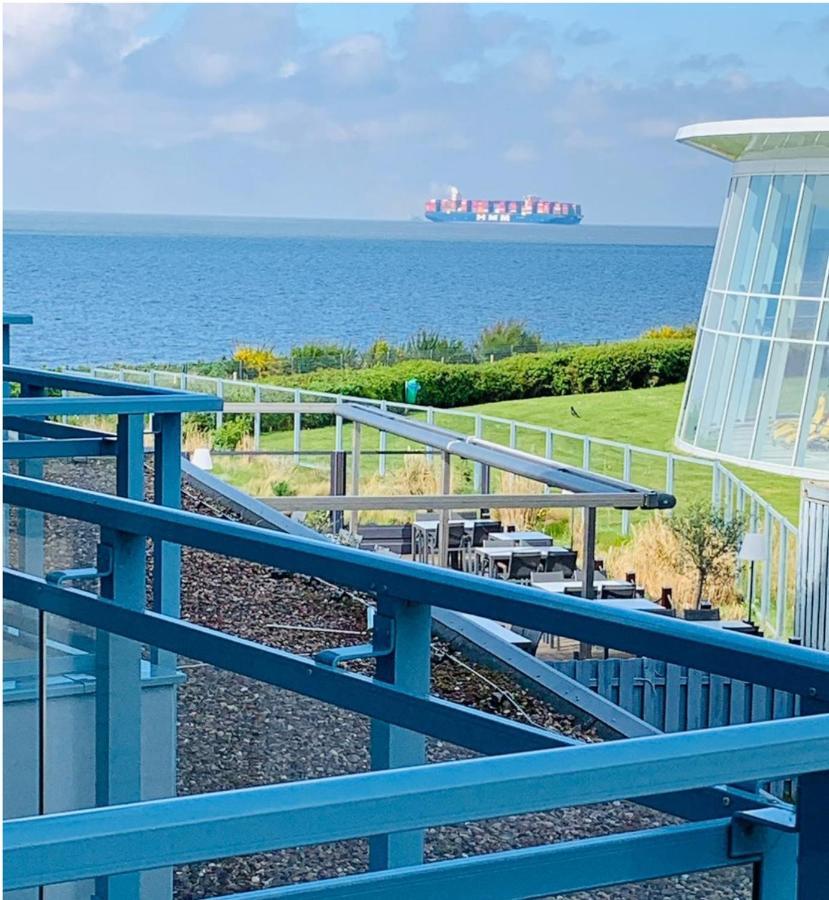 Duhnentraum Bestlage Am Sandstrand, Balkon,Meerblick, Parkplatz, Aufzug, Wlan, Bettwaesche,Handtuecher,Netflix Uvm Cuxhaven Eksteriør billede